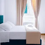 Dimora Diaz Nocleg ze śniadaniem Neapol
