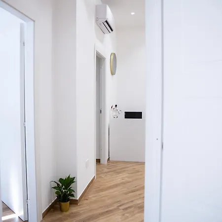 Bed & Breakfast Dimora Diaz Napoli