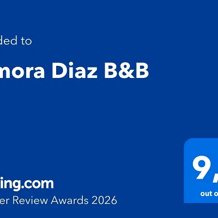 Alojamento de Acomodação e Pequeno-almoço Dimora Diaz Nápoles